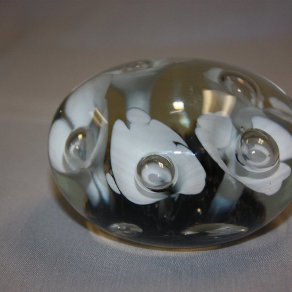 Joe Rice St Claire paper weight - Picture 2 of 2